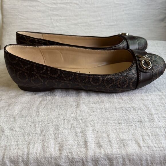 Calvin Klein Brown Lisa Ballet Flats Size 9 Monogram CK Print Faux Leather - Picture 6 of 16